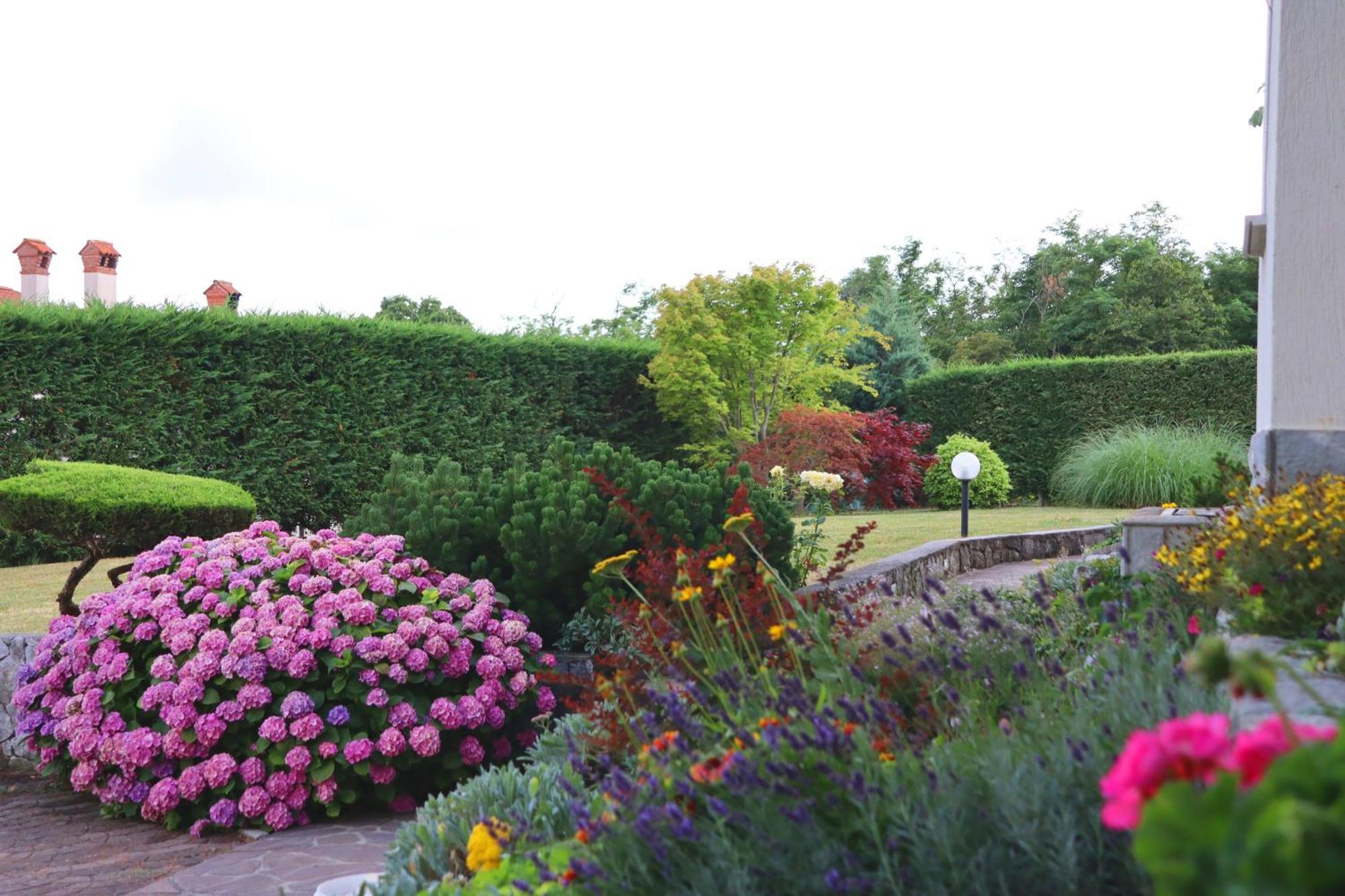 Garden Villa Štanjel Kültér fotó